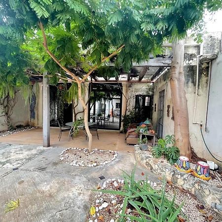 House Dzalbay Santa Lucia With Hot Tub Villa Merida Ngoại thất bức ảnh
