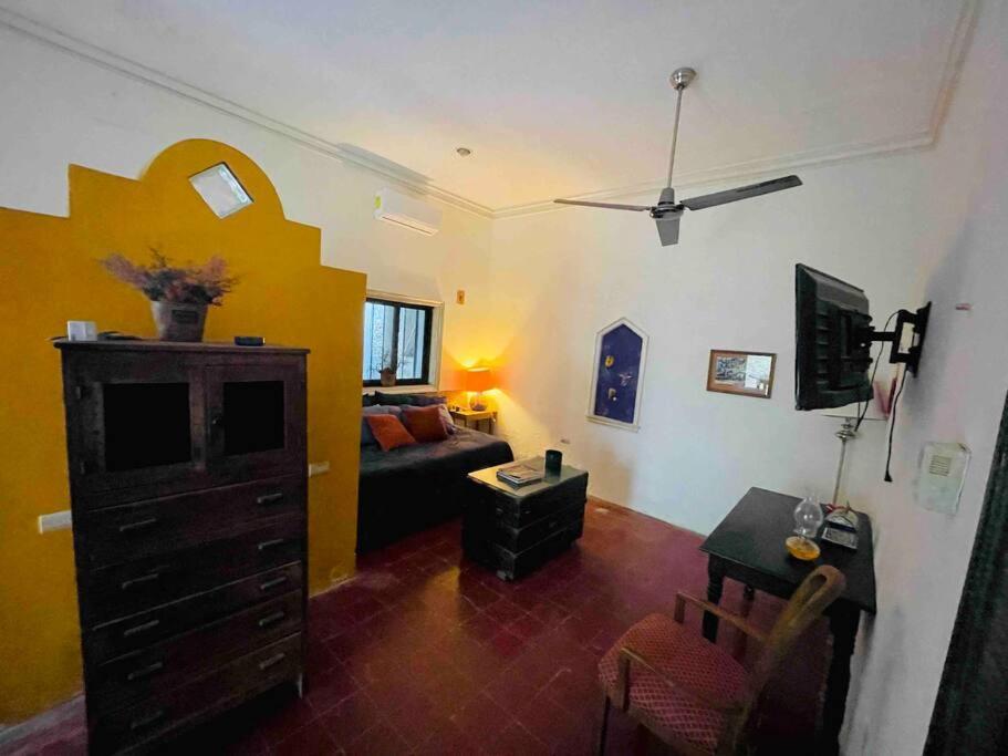 House Dzalbay Santa Lucia With Hot Tub Villa Merida Ngoại thất bức ảnh